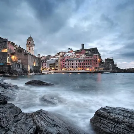 Casa Contra Appartement La Spezia