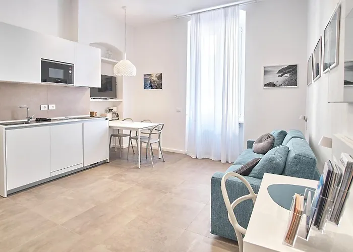 Casa Contra La Spezia