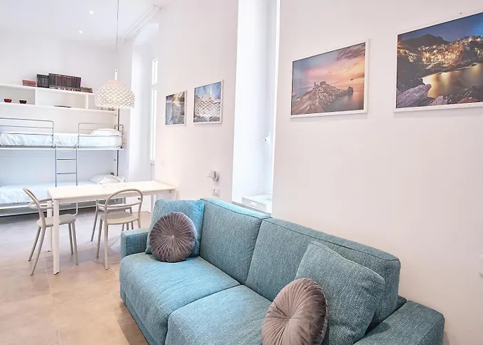 Casa Contra Apartman *